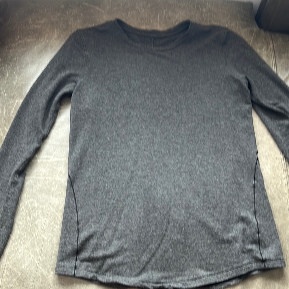 Lululemon gray long sleeve